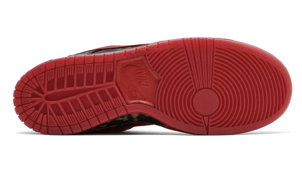 Nike SB Dunk Low The Wizard of Oz Poppy Field - beetsneakers