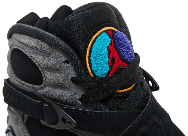 Air Jordan 8 Retro 'Aqua' 2025 - beetsneakers