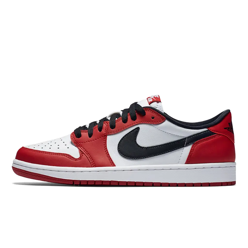 Travis Scott x Air Jordan 1 Low OG Chicago - beetsneakers