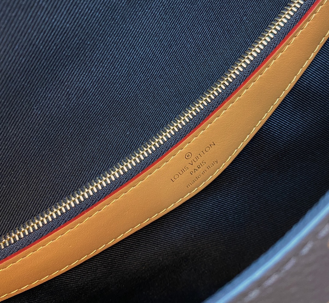 LV-Diane-m45985