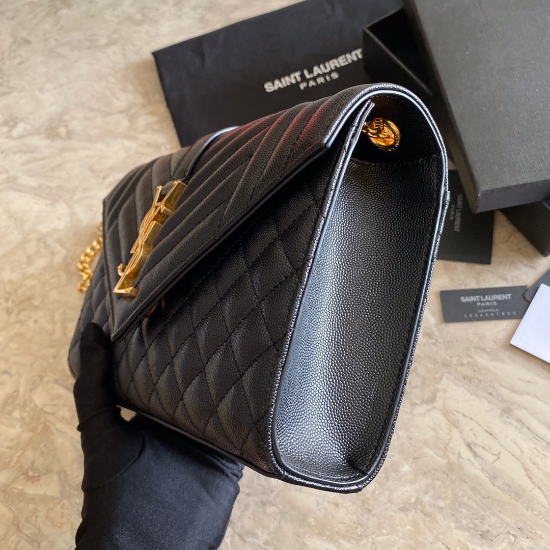 YSL-envelope-487206