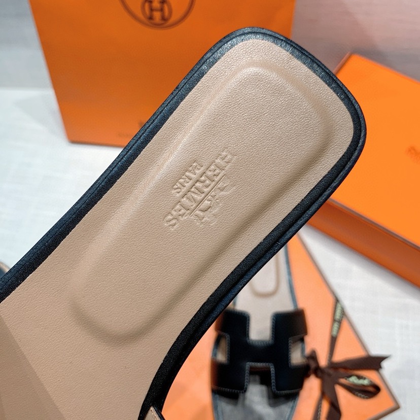 Hermès-leather slippers