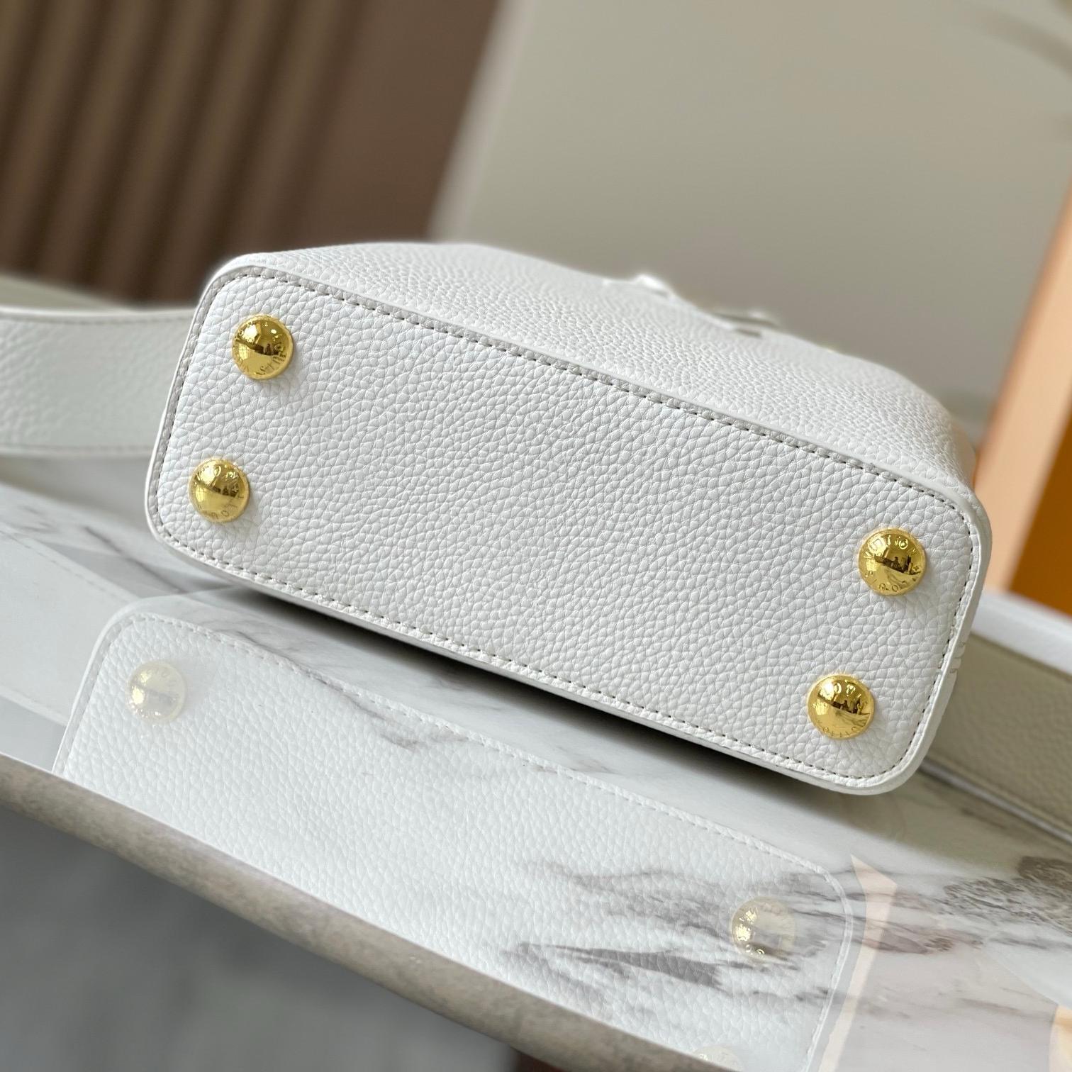 LV-capucines large handbag