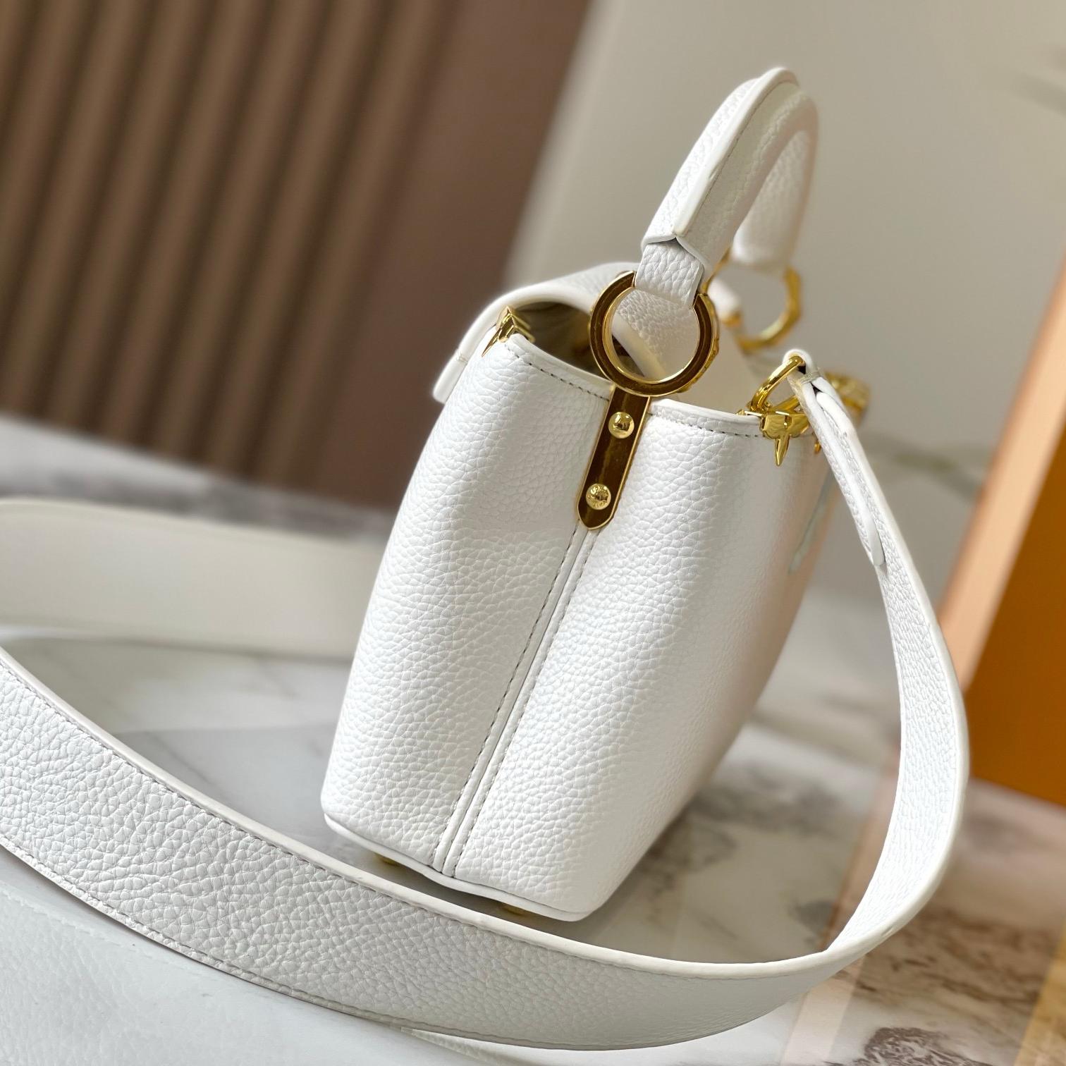 LV-capucines large handbag