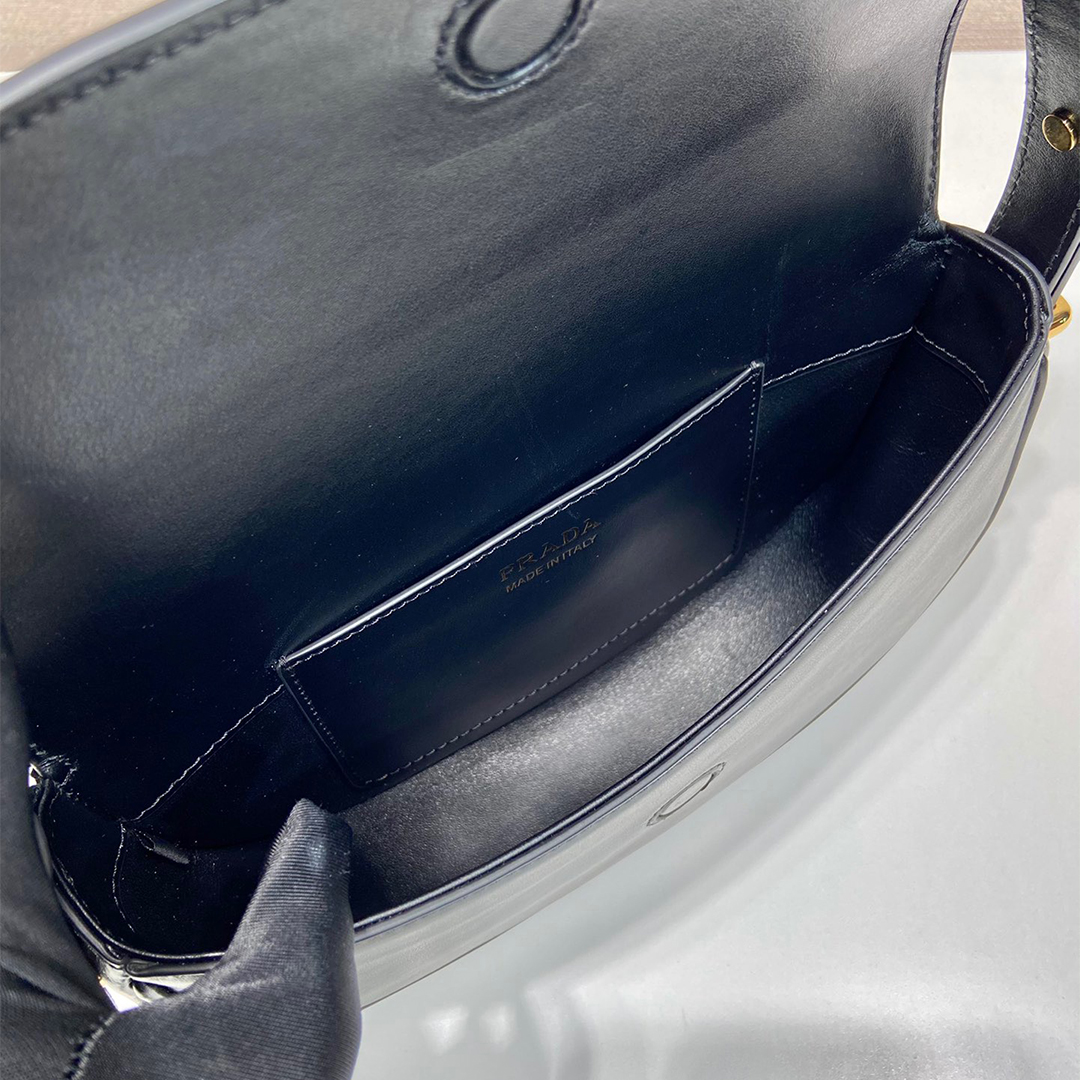 PRADA-1bd365