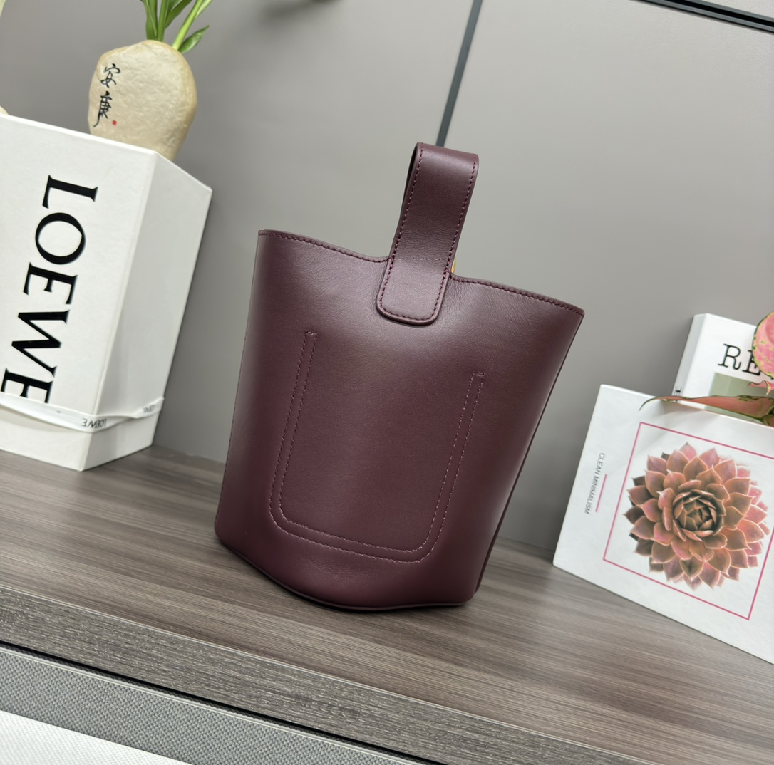 LOEWE-pebble bucket