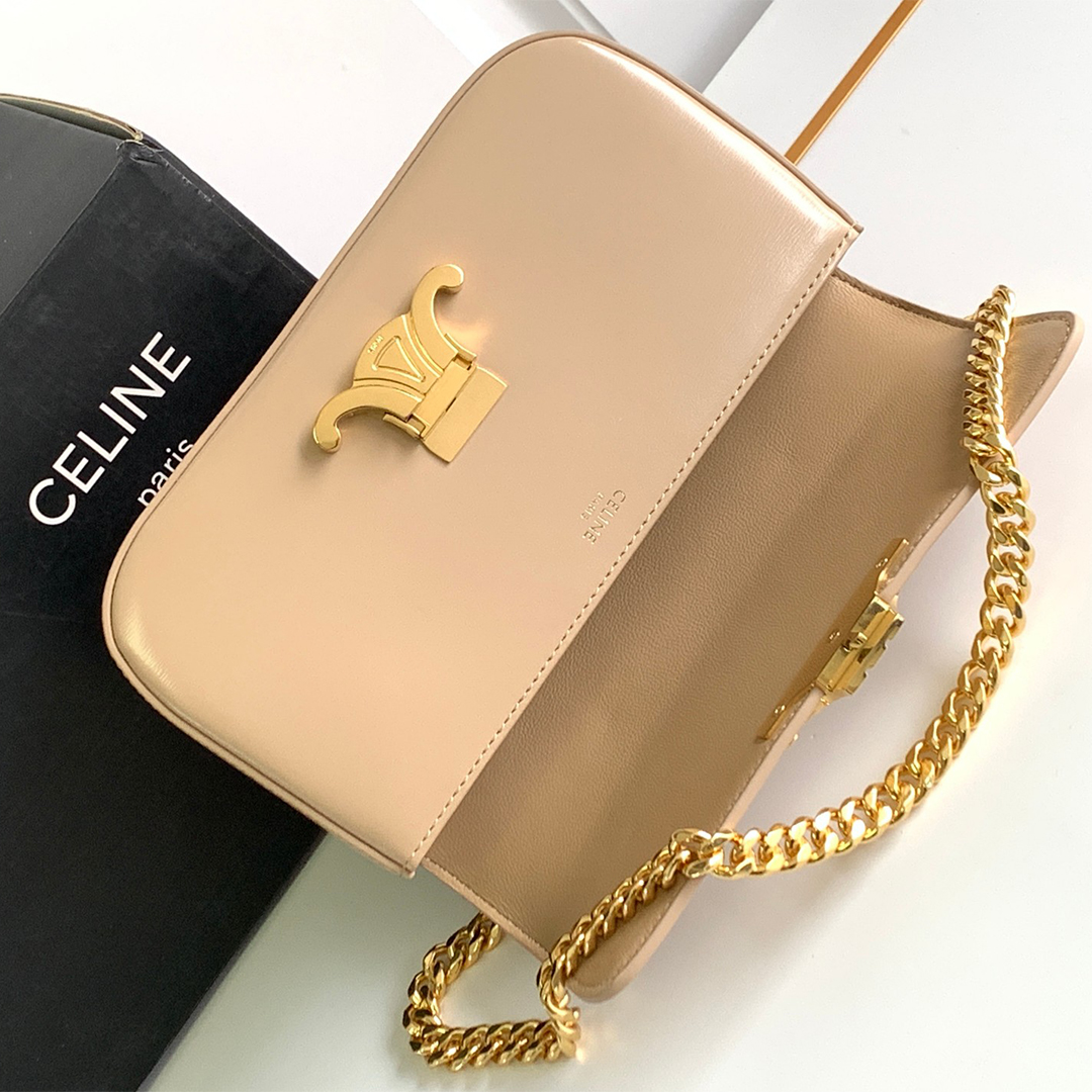 Celine-triomphe