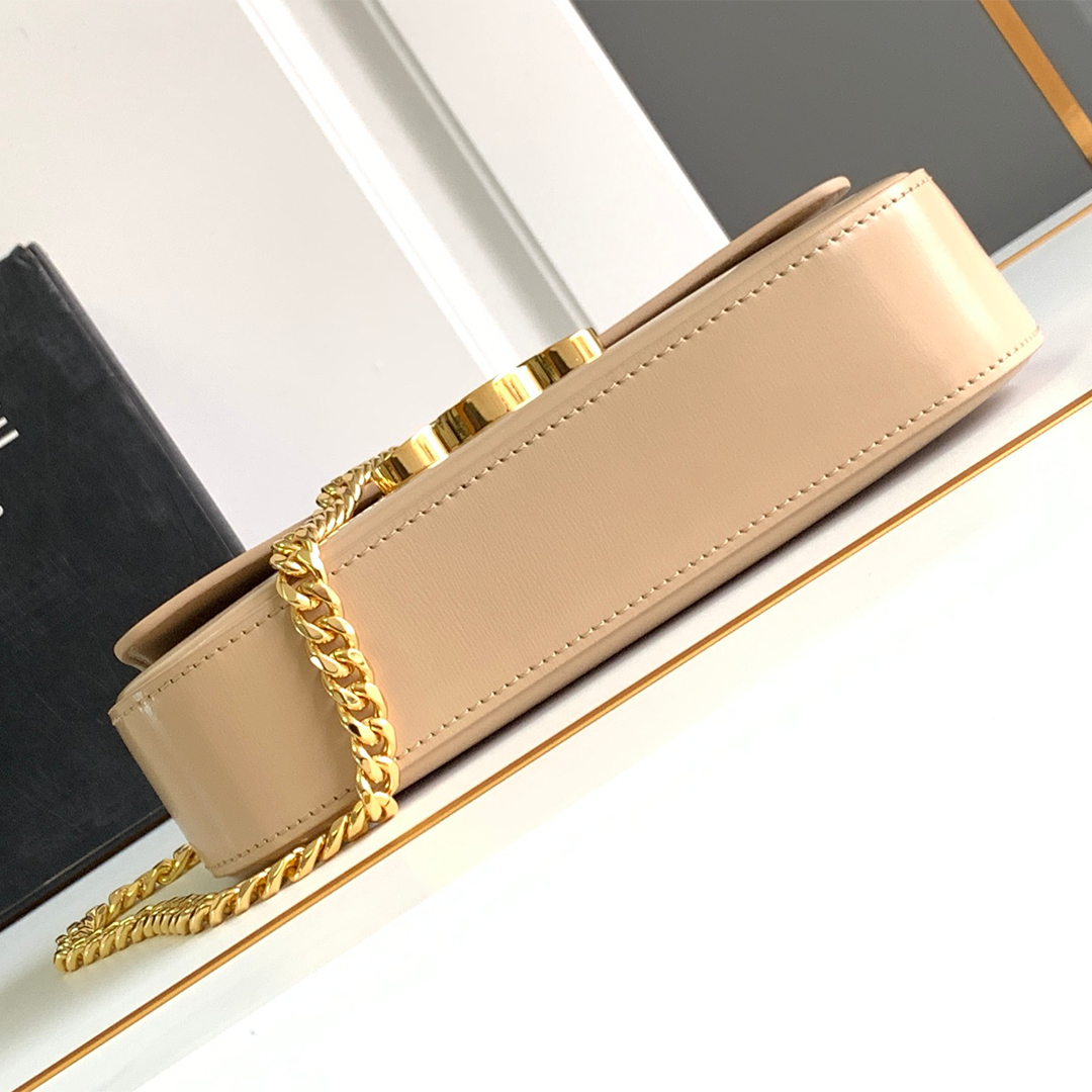 Celine-triomphe