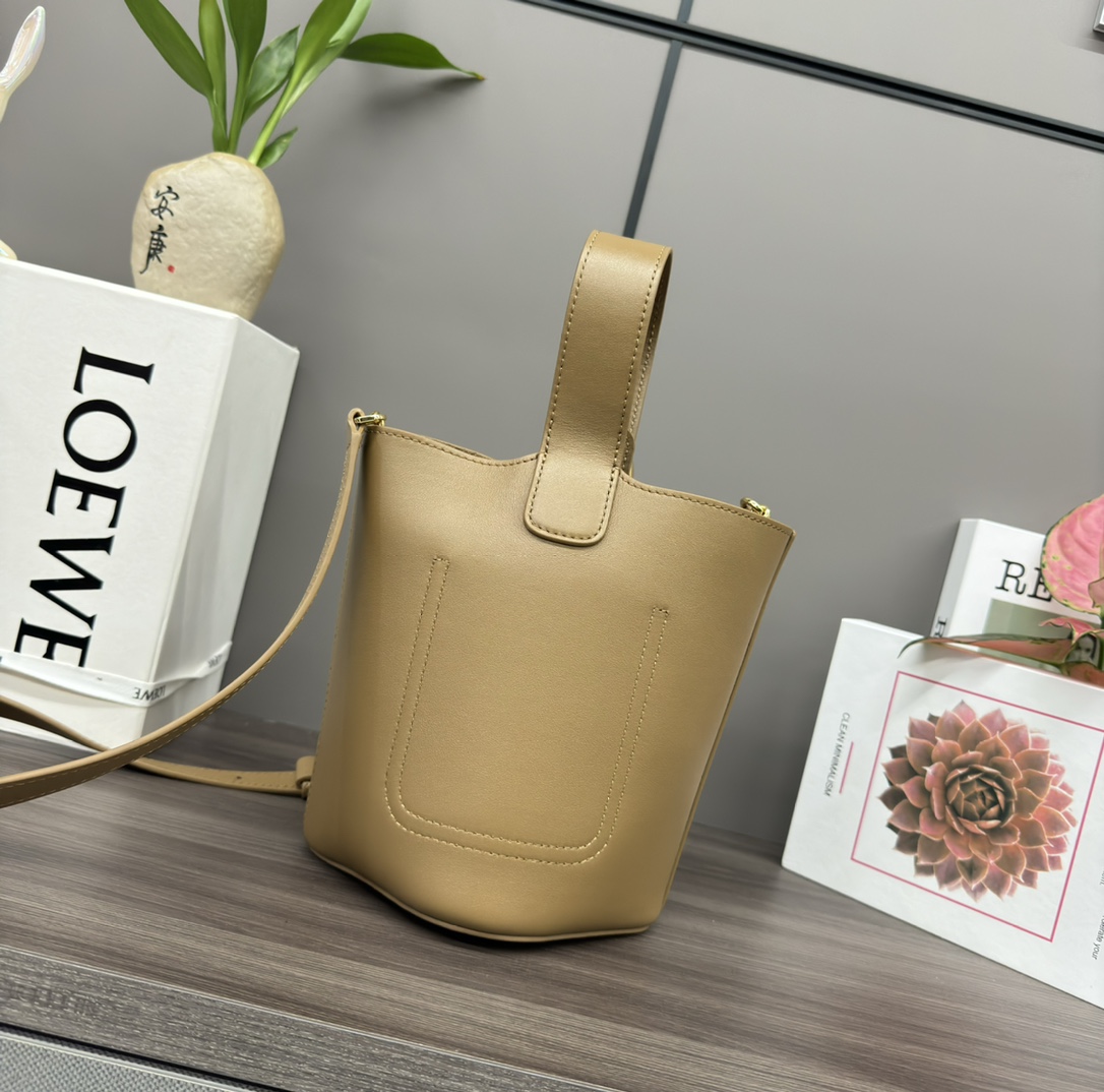 LOEWE-pebble bucket