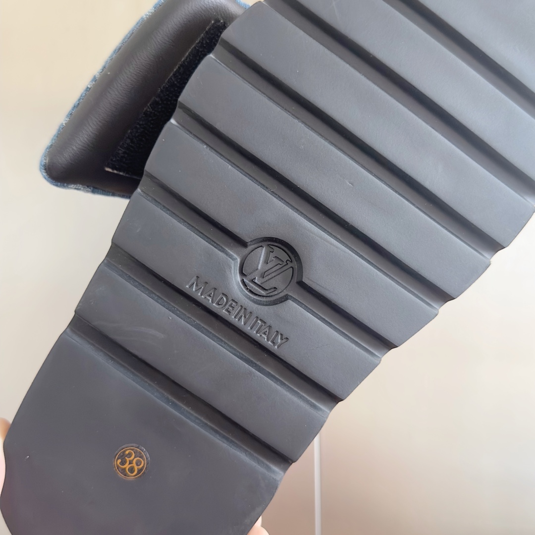 LV-pool pillow comfort