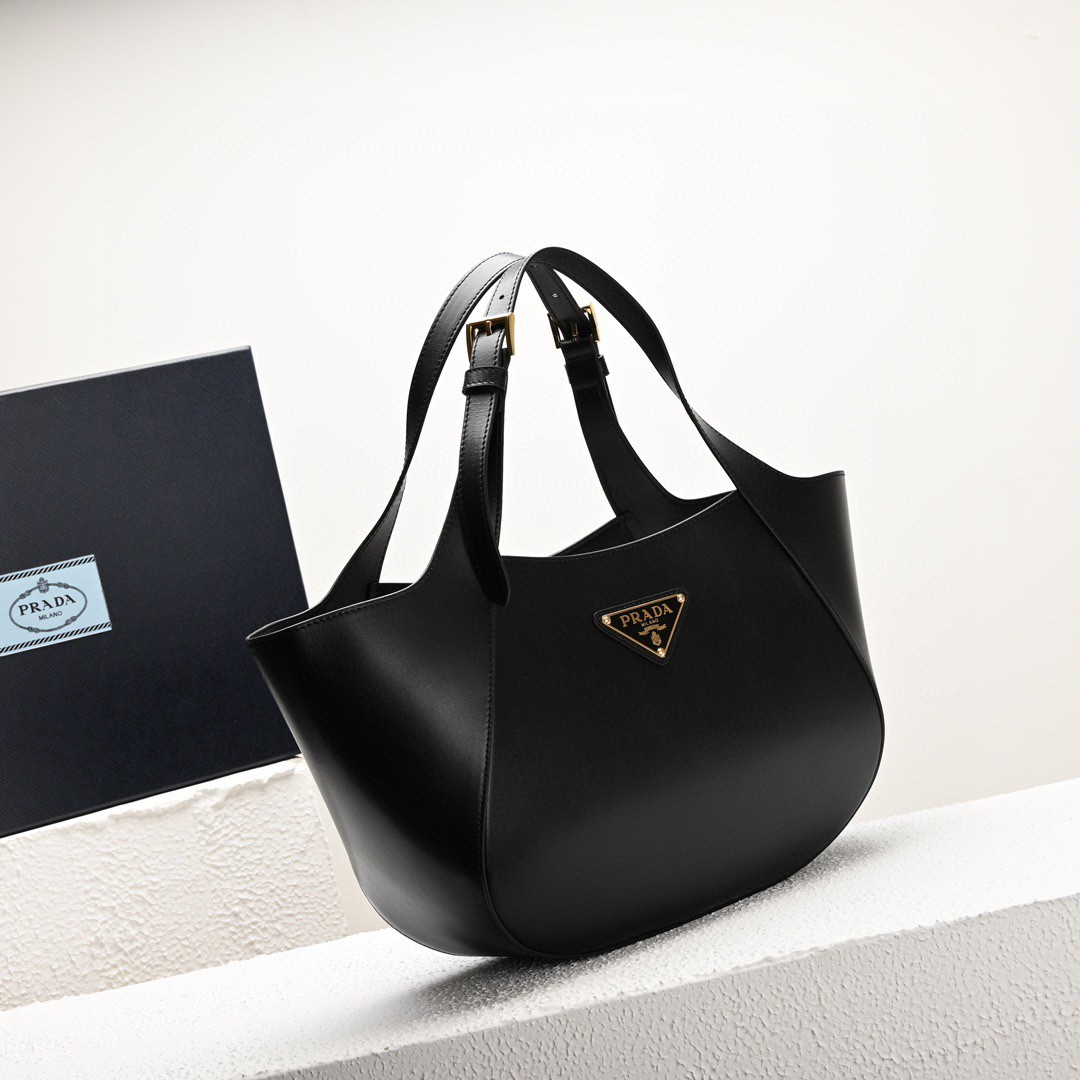 Prada-Tote bag