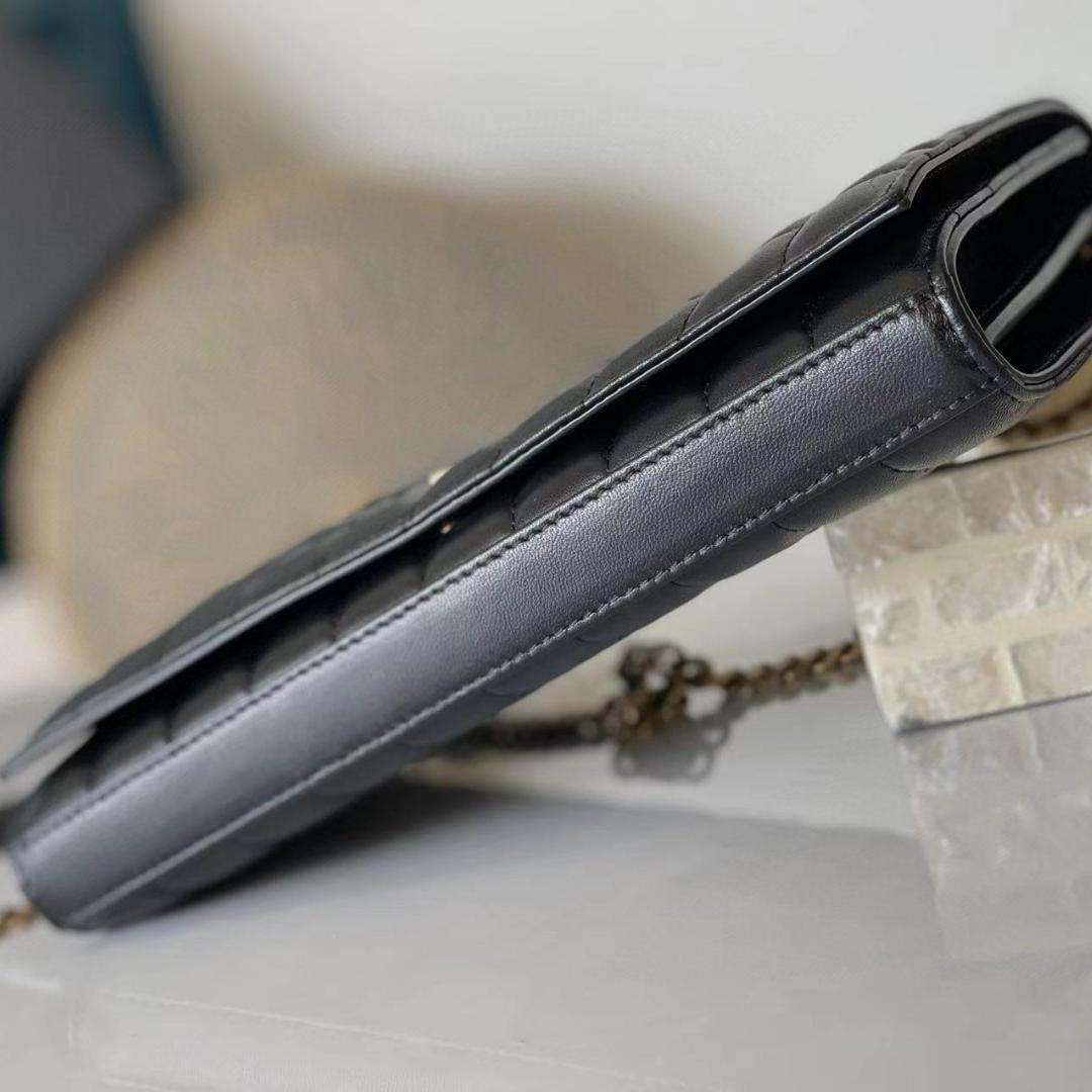 YSL-LE CASSANDRE MATELASS É CAR