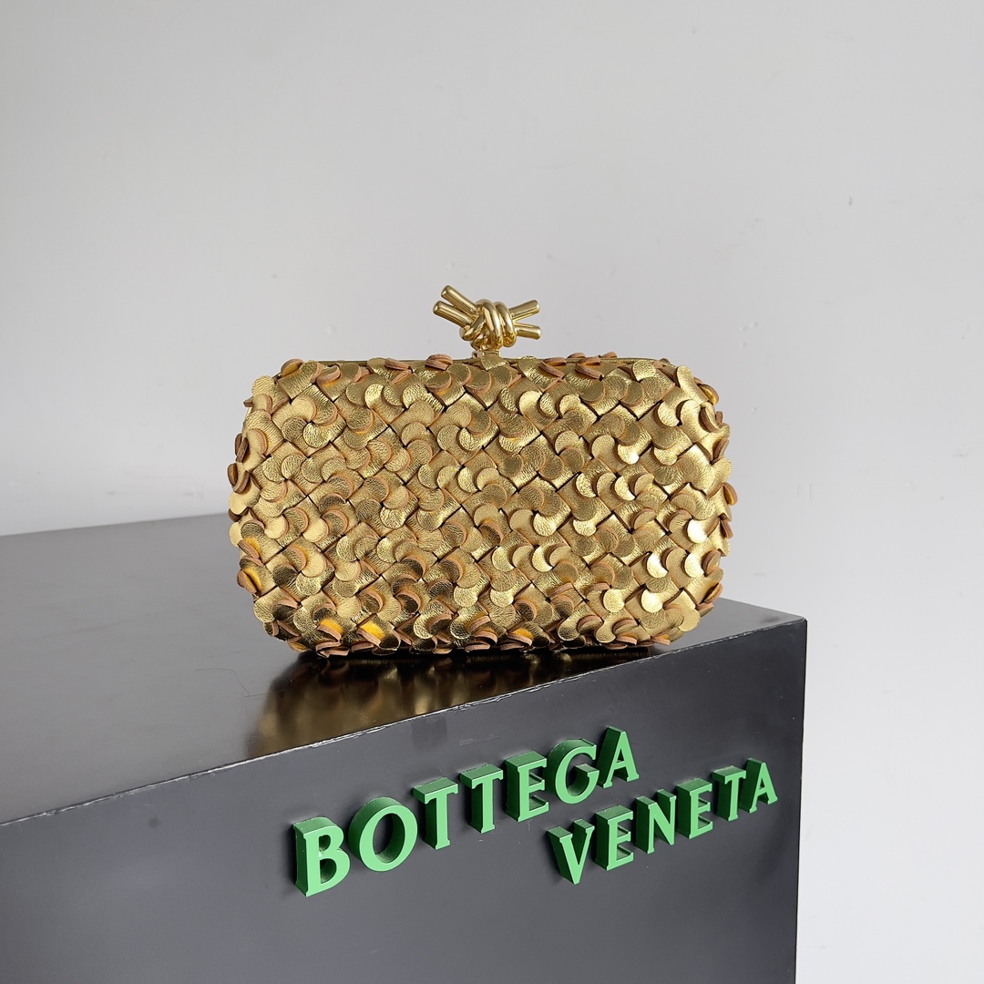 BV-Metallic Woven Evening Bag