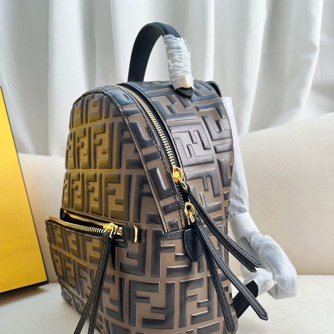 FENDI-FF embossing
