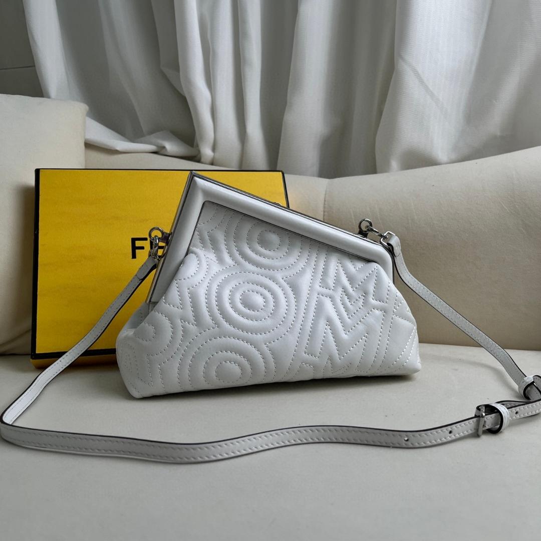 FENDI-𝐅𝐢𝐫𝐬𝐭