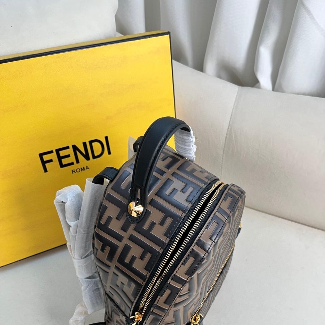 FENDI-FF embossing