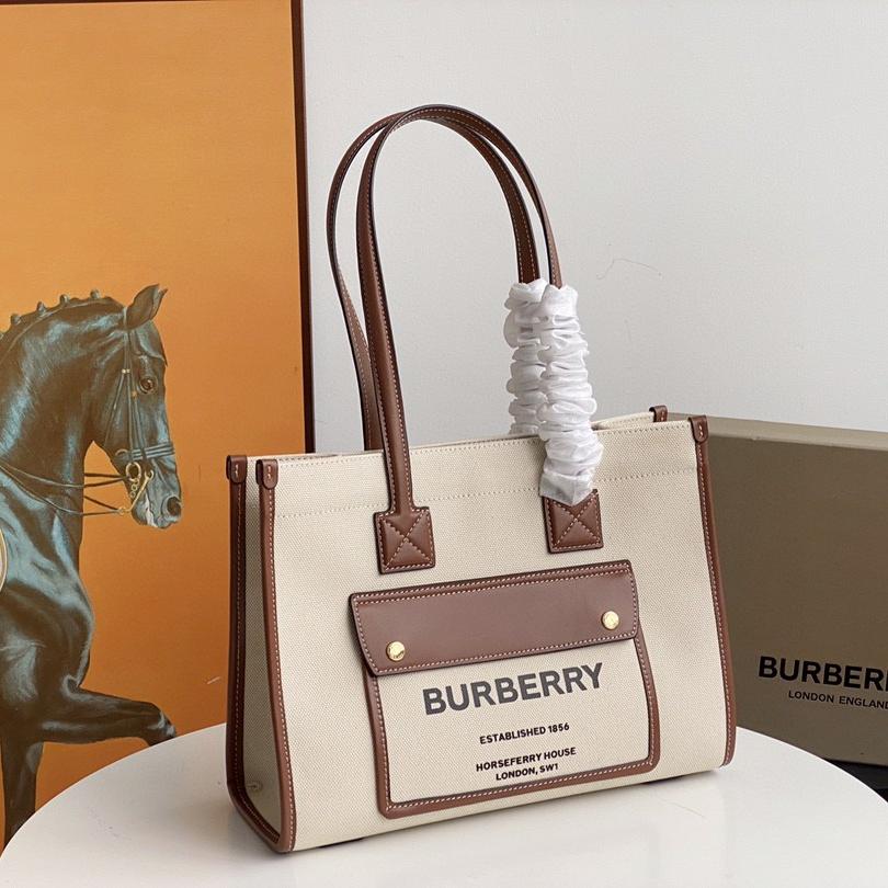 Burbuerry-canvas tote