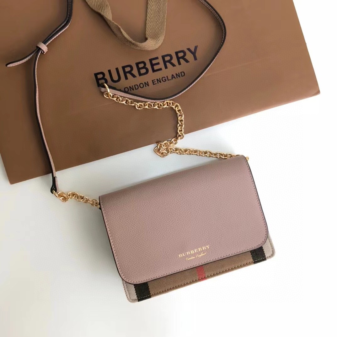 Burbuerry- house check wallet