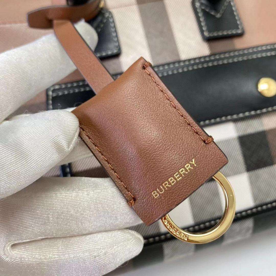 Burbuerry- Freya Tote Bag