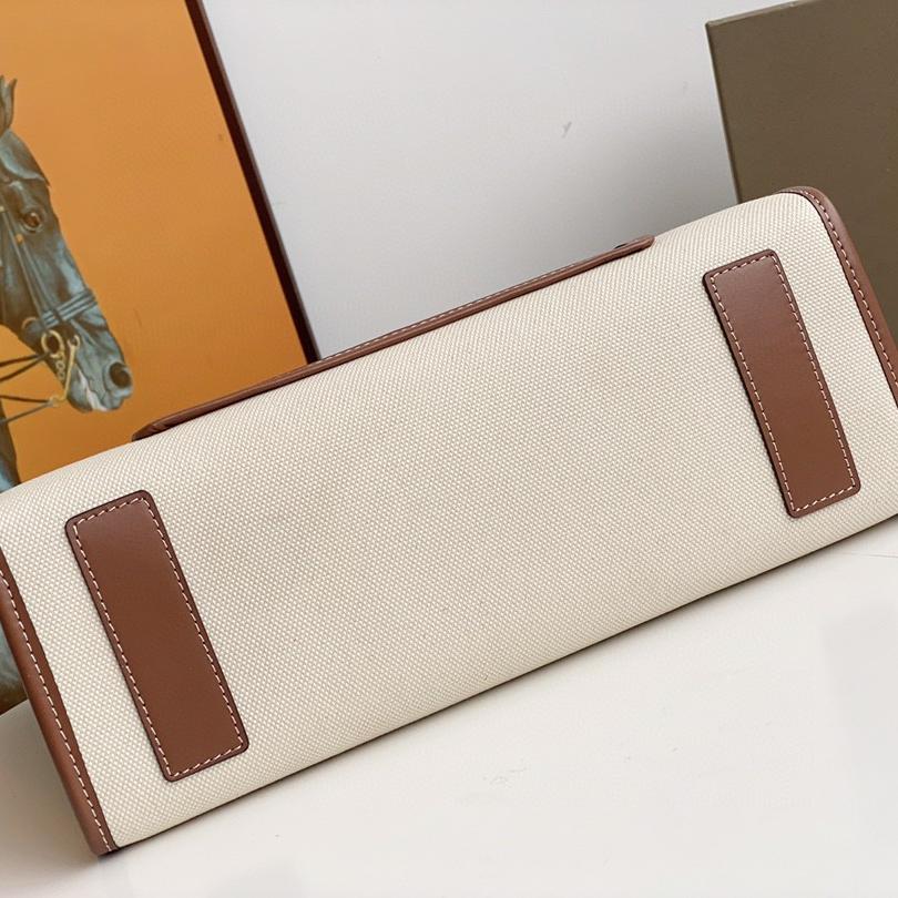 Burbuerry-canvas tote