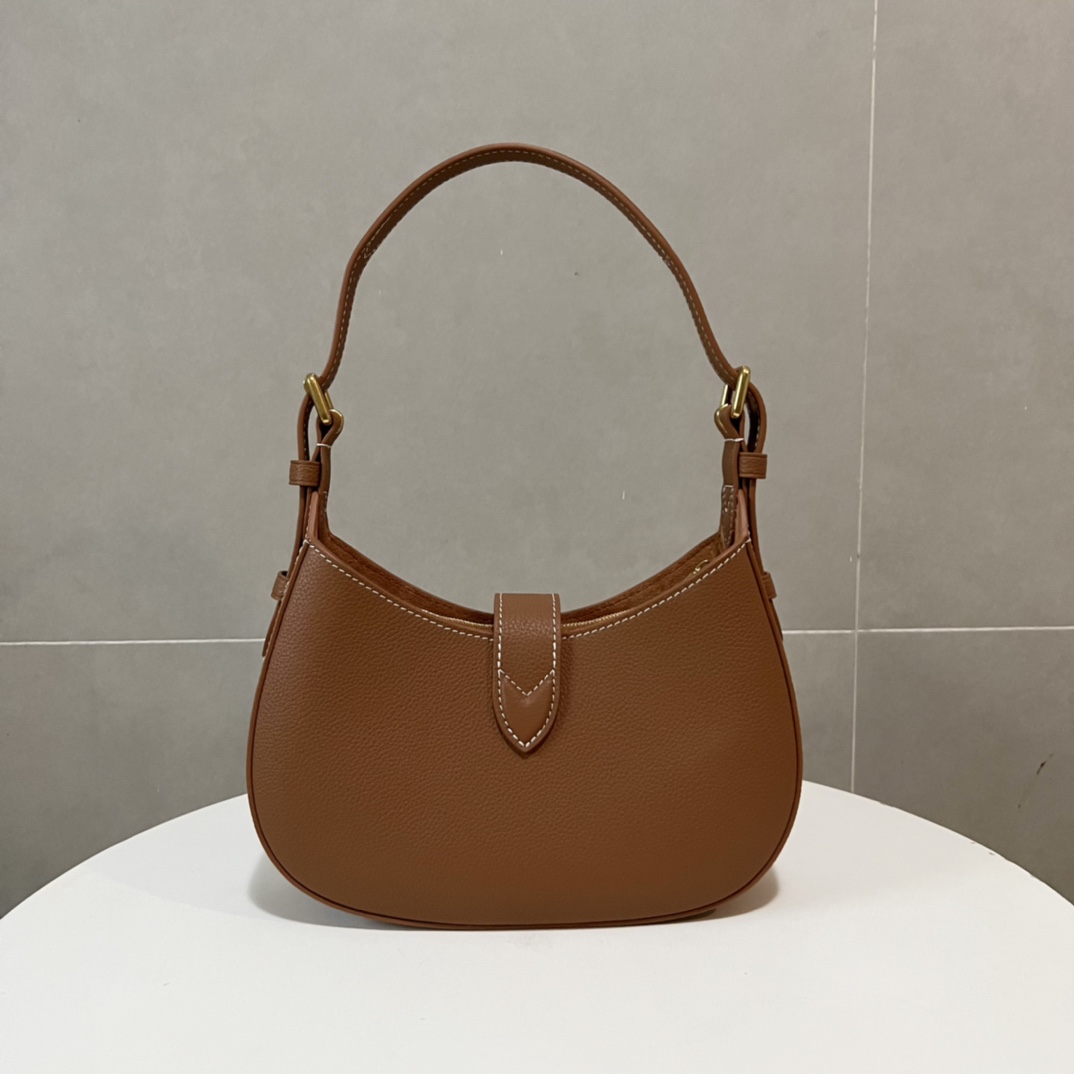 LV-low key shoulder bag