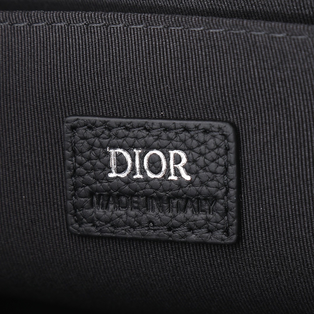 Dior- East-West