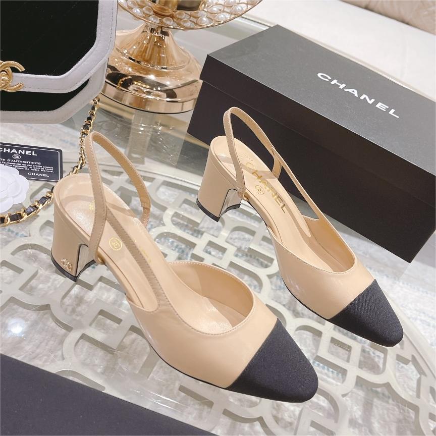 Chanel-Low Heel Side Empty Sandals