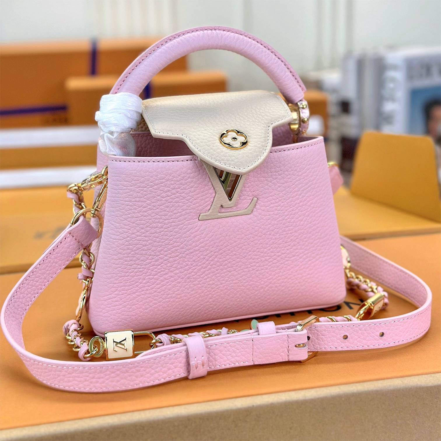 LV-Pink Mini Capucines Handbag