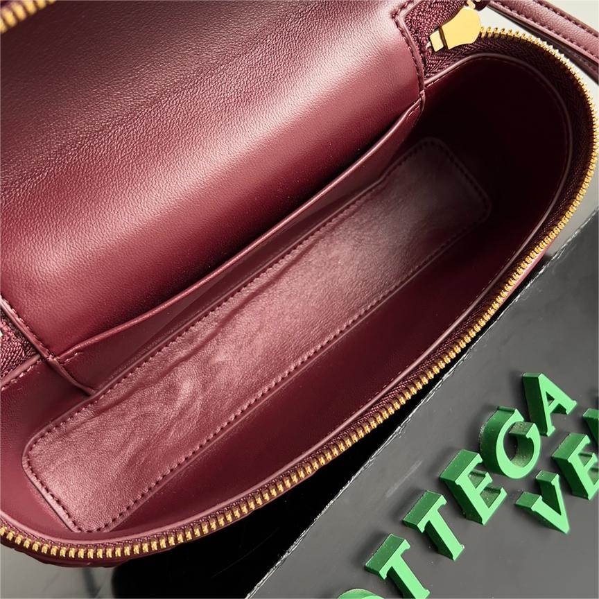 Bottega Veneta-Rope Makeup Bag