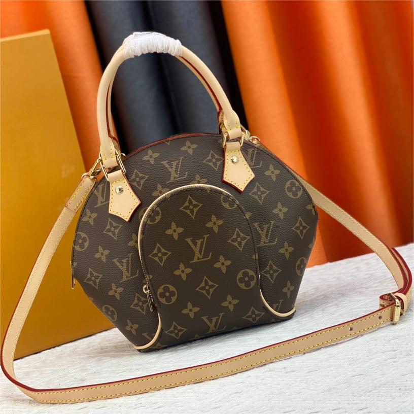 LV-Nicolas Ghesquière ellipse monogram