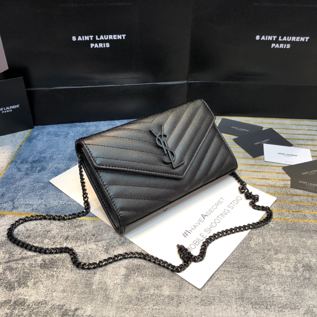 YSL-Monogram Woc Black button caviar