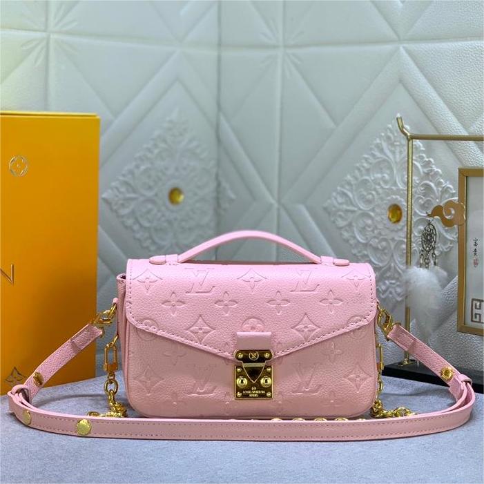 LV-Pochette Métis East West handbag