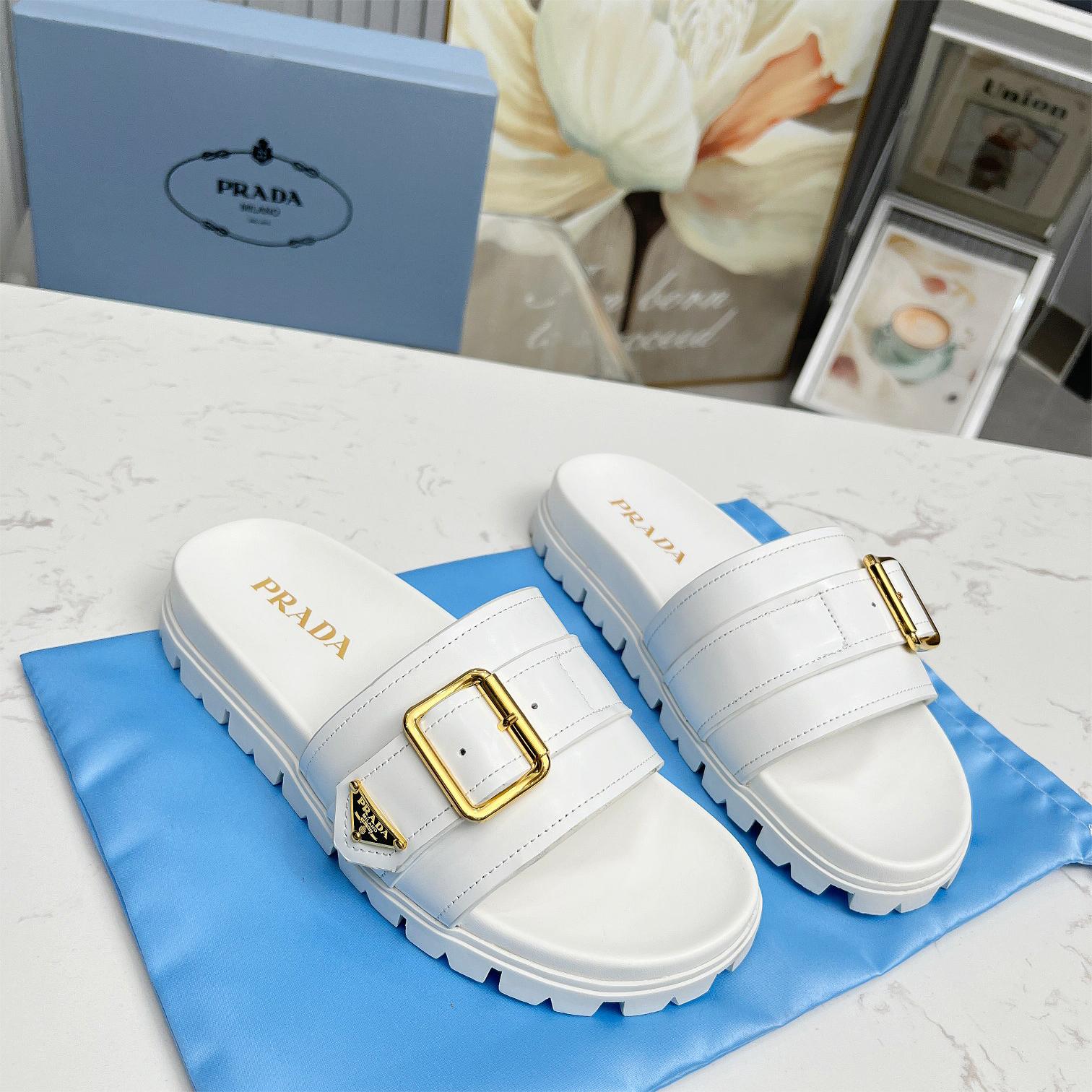 Prada-Full range of beach shoes