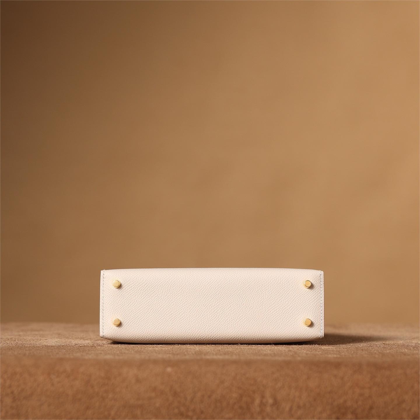 Hermes-Mini Kelly Milk Shake Platinum Buckle Bag