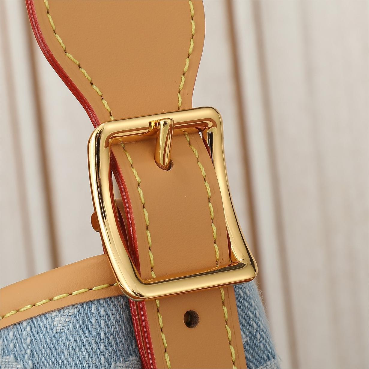 LV-by the Pool Carryall Small Handbag