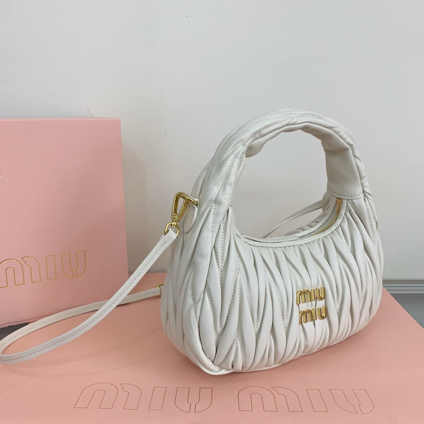MIU MIU-Wander matelasse Hobo