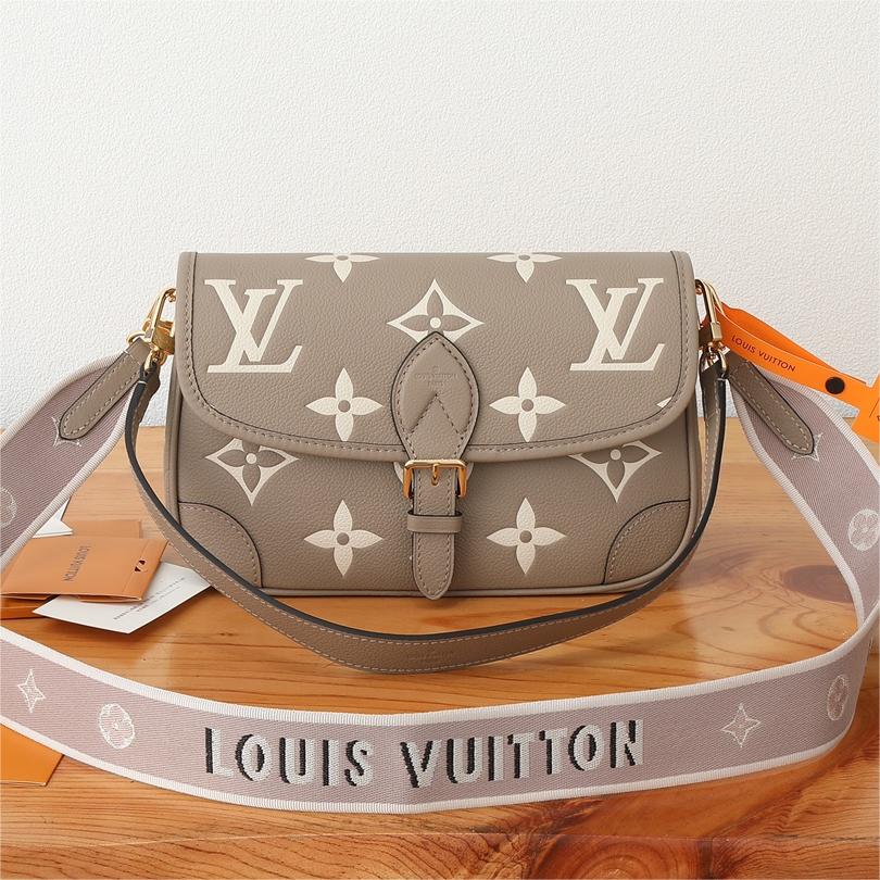 LV-DIANE handbag