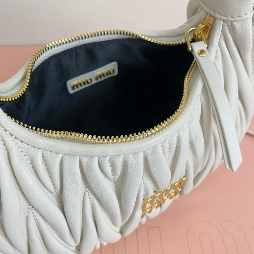 MIU MIU-Wander matelasse Hobo