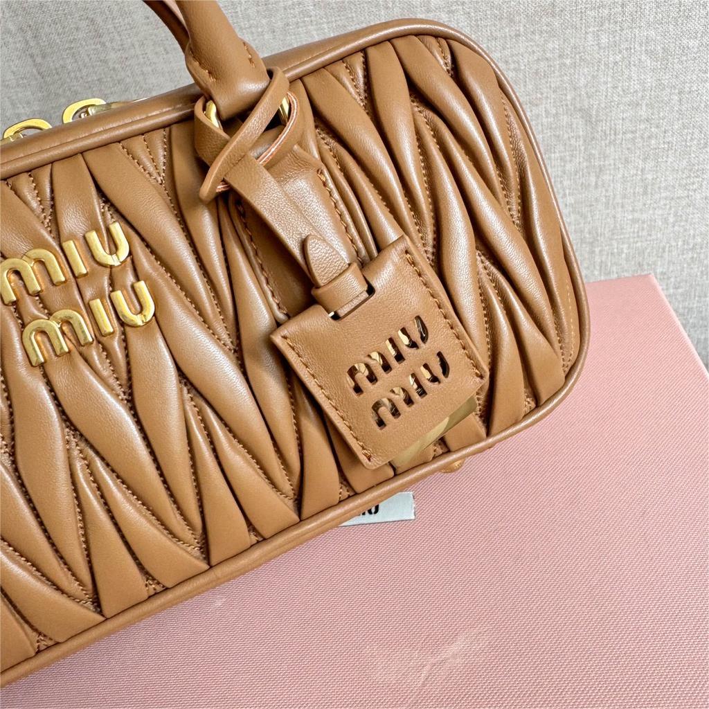 MIU MIU-Arcadie matelassé