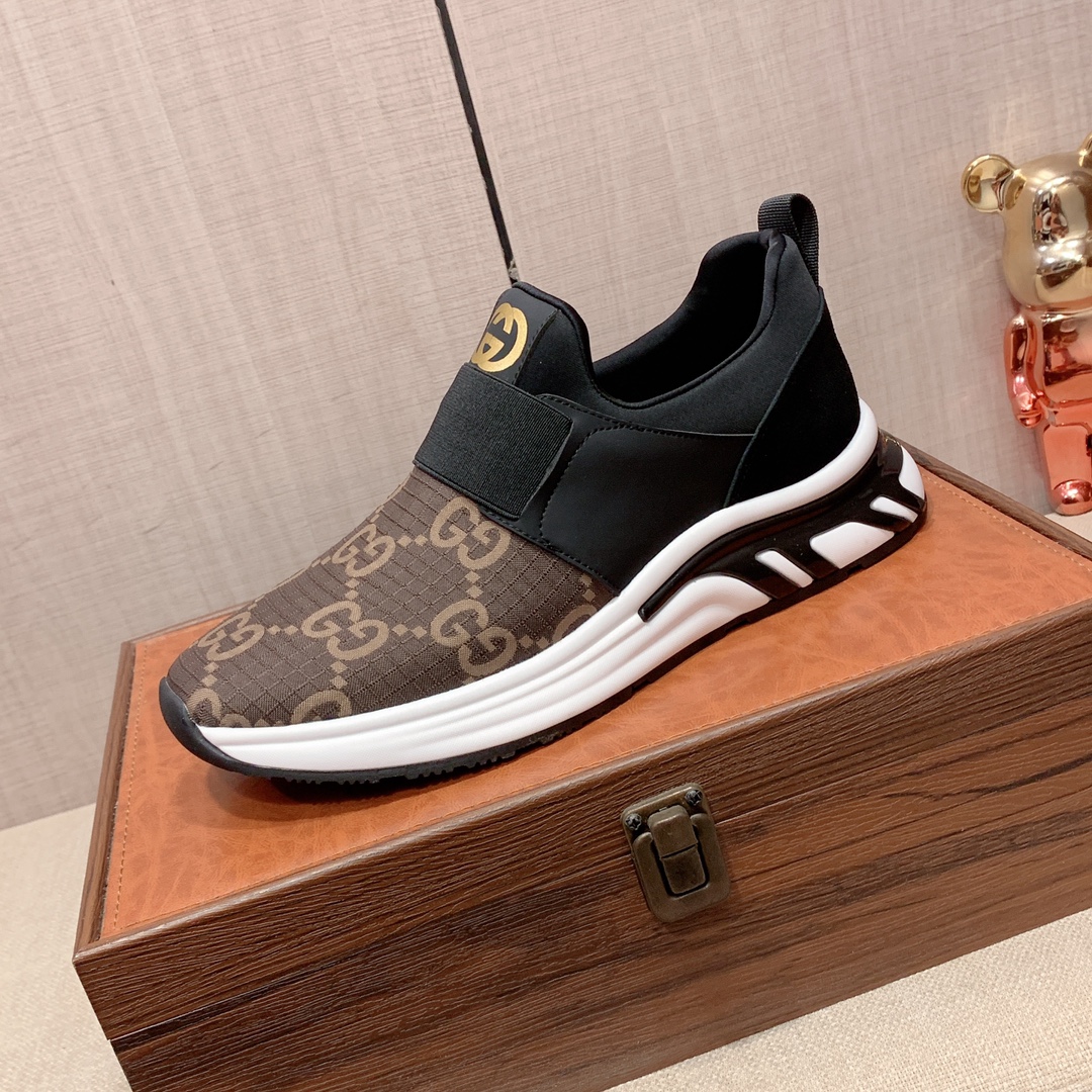 GUCCI-Old flower fabric