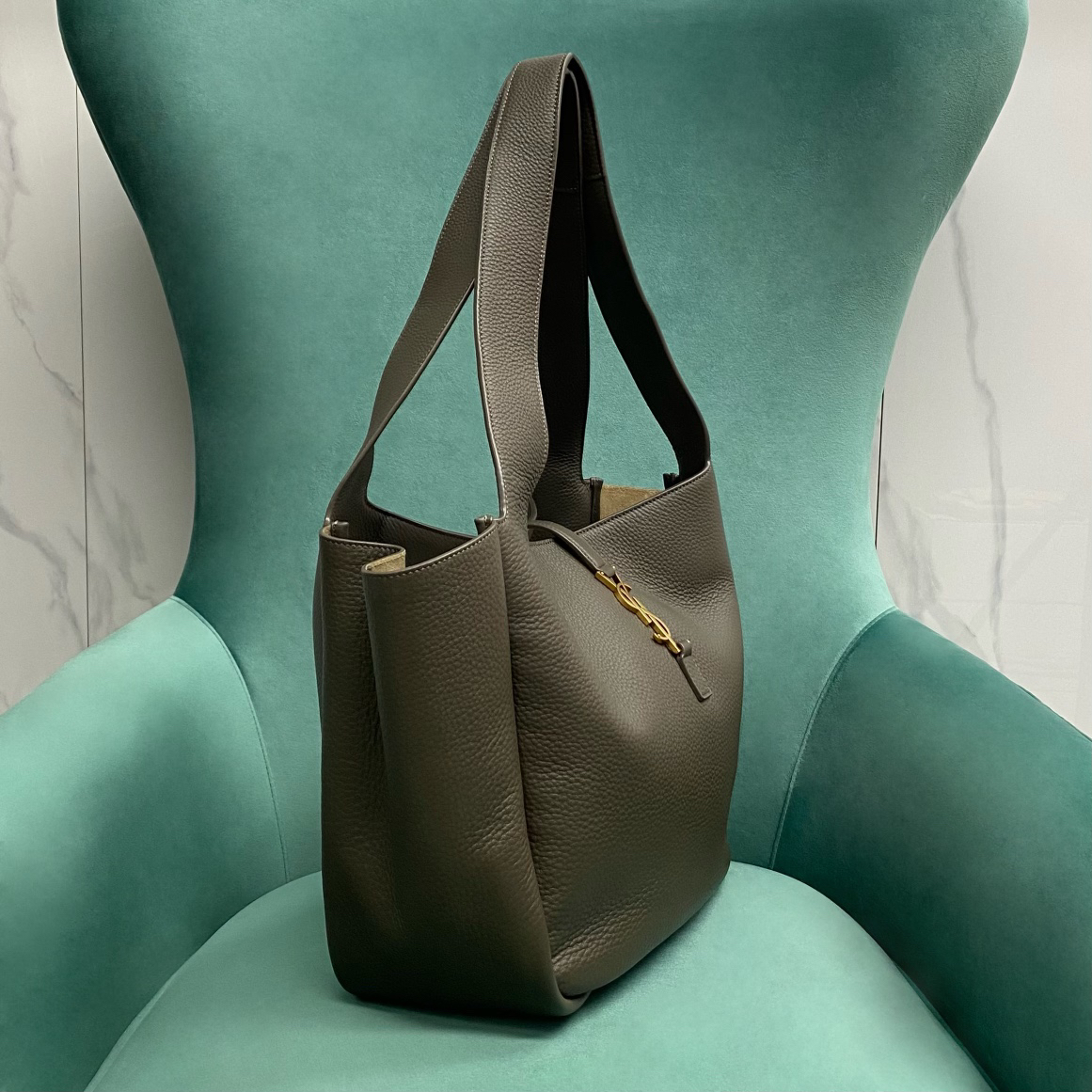 YSL-BEA Soft Deer Leather Tote Bag