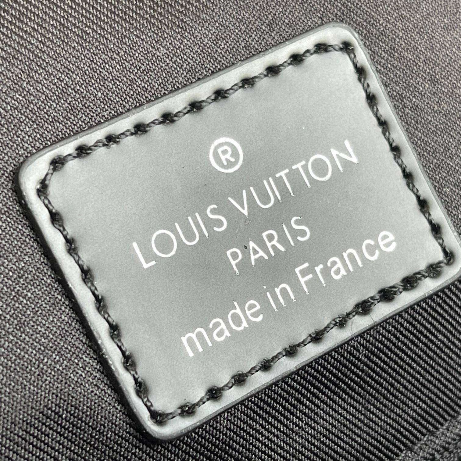 LV-Christopher Monogram Taurillon