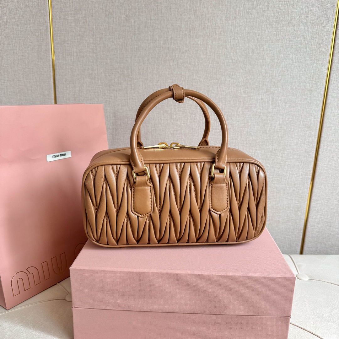 MIU MIU-Arcadie matelassé