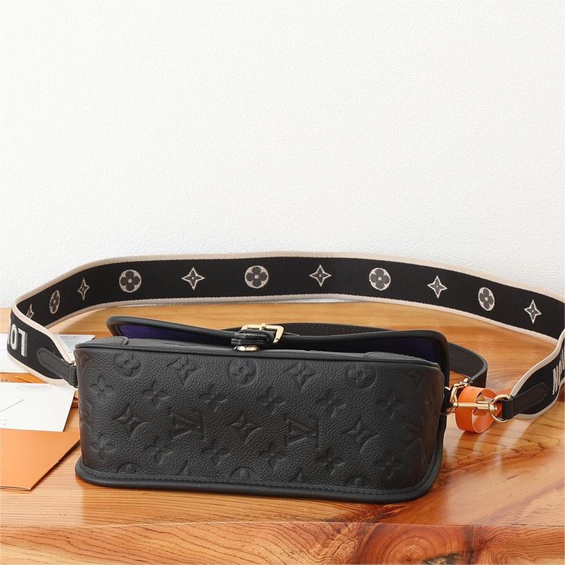 LV-DIANE black handbag