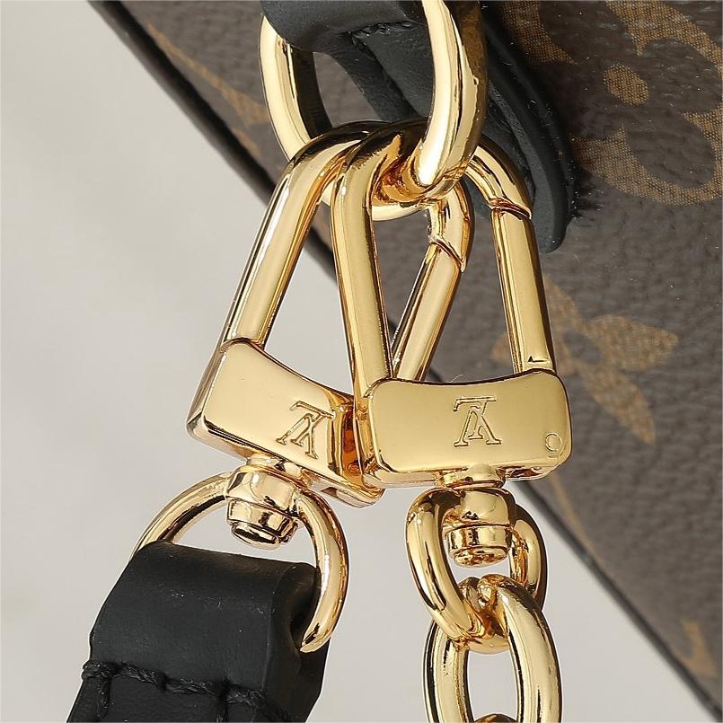 LV-CAMERA BOX handbag