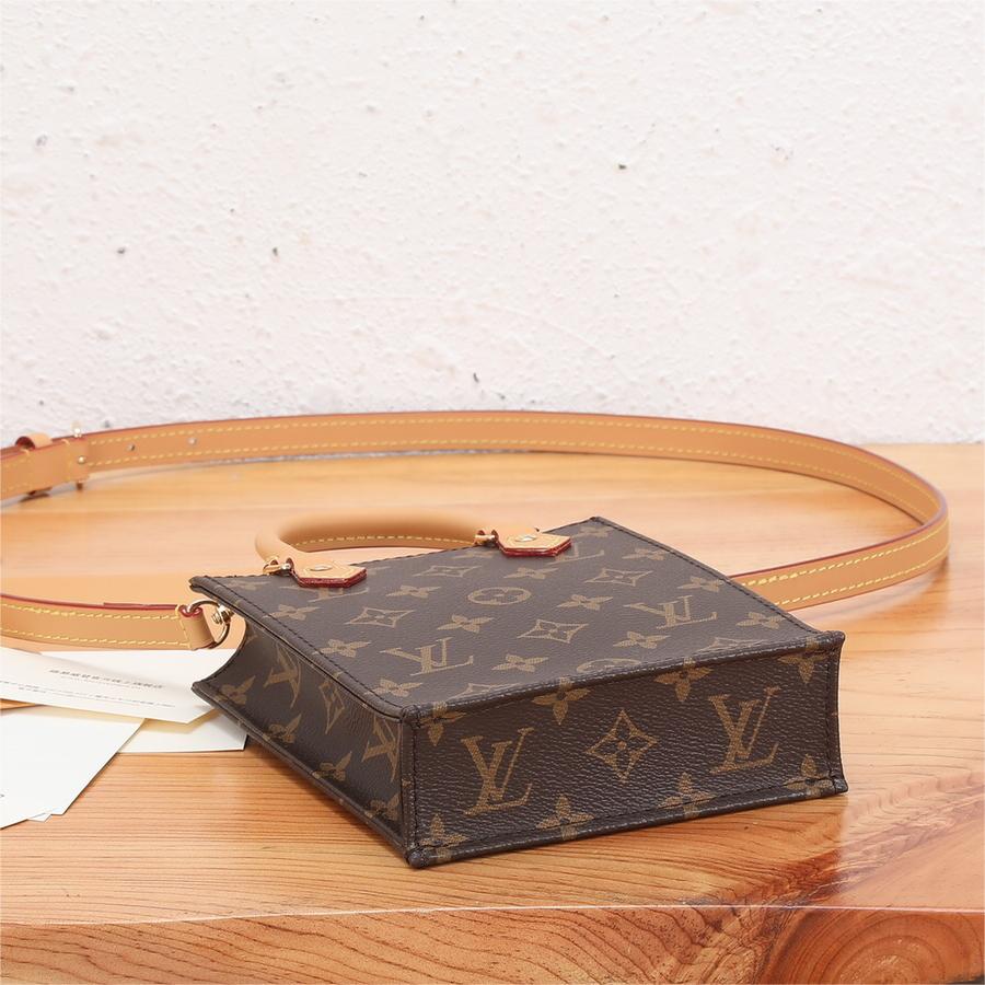 LV-PETIT SAC PLAT handbag