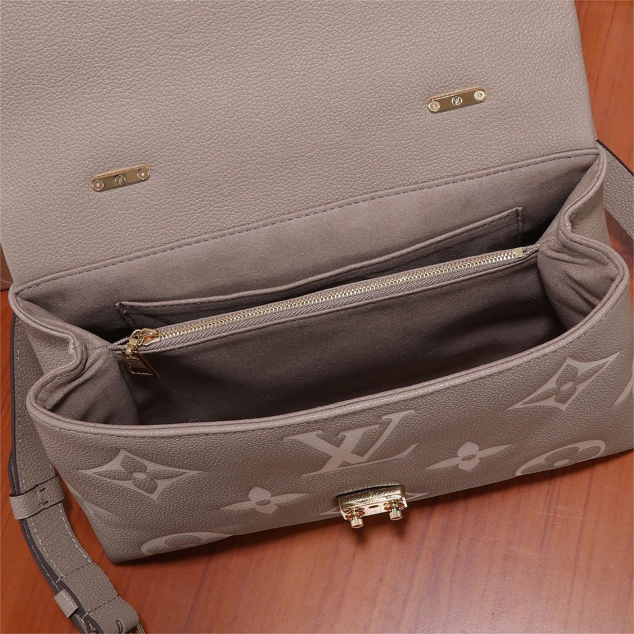 LV-MADELEINE Medium Handbag