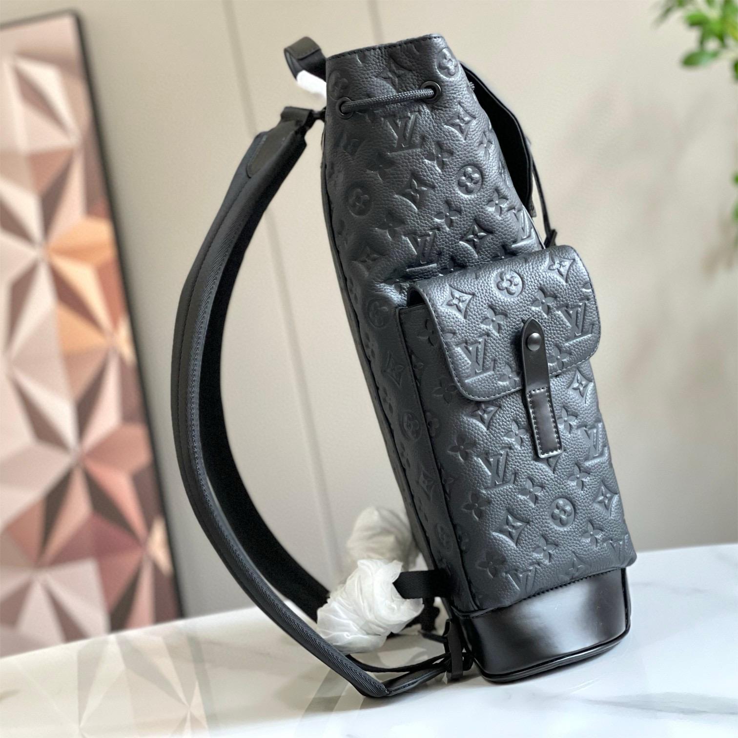 LV-Christopher Monogram Taurillon