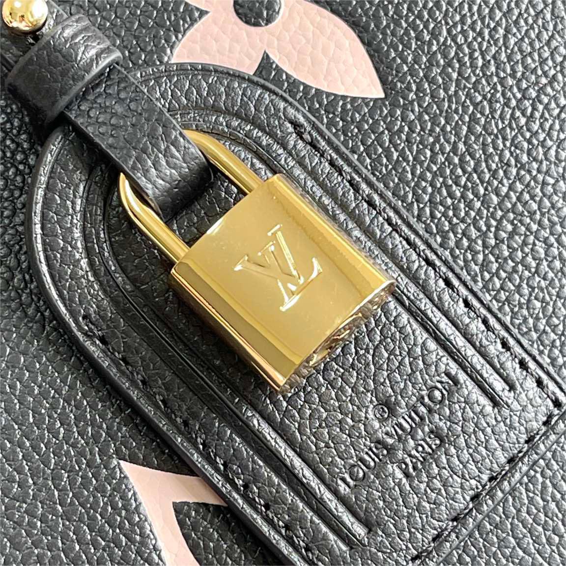 LV-GRAND PALAIS handbag
