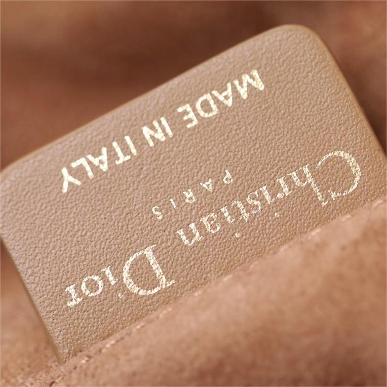 Dior-Medium size Toujours handbag